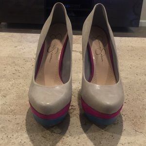 Jessica Simpson Beijo Heels